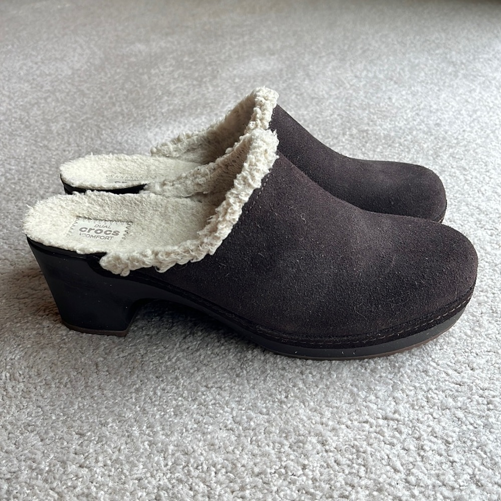 Crocs Leather Mule Clog Faux Fur Lined Slip On Sarah Luxe Brown Size W9